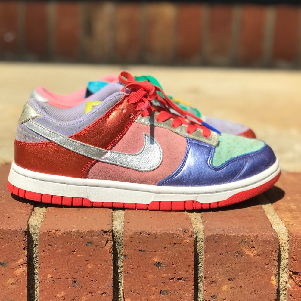 Nike Dunk Low Wmns ‘Sunset Pulse’ Size 6W / 4.5Y